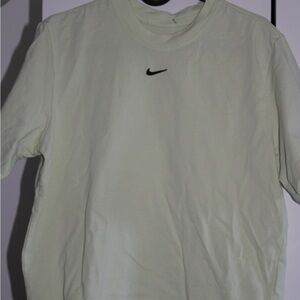 Nike Men's Mint Green Short Sleeve Tee